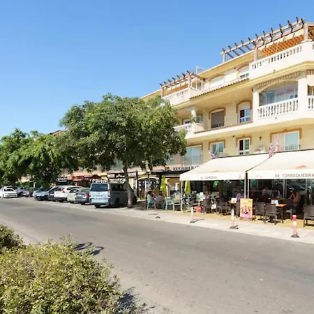 Chic Beachfront Flat With Amazing Sea Views And Private Indoor Parking * Benalmádena